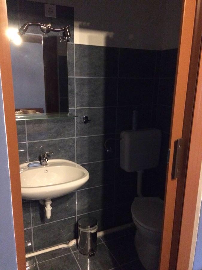 Ipoly Party-Haz Hotell Balassagyarmat Eksteriør bilde